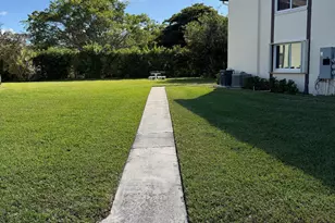 5930 Whispering Pine Way, Greenacres, FL 33463 - Photo 2