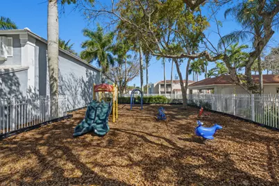 9829 NW 2nd Court, Plantation, FL 33324 - Photo 44