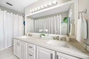 6595 Parkview Dr, Boca Raton, FL 33433 - Photo 30