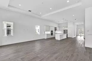 146 SE Palma St, Port Saint Lucie, FL 34984 - Photo 4