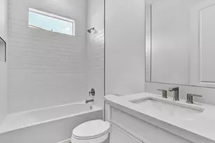 146 SE Palma St, Port Saint Lucie, FL 34984 - Photo 12