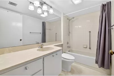 2811 Village Boulevard #106, West Palm Beach, FL 33409 - Photo 22