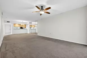 2811 Village Blvd, West Palm Beach, FL 33409 - Photo 12