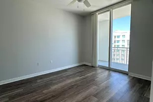 1745 E Hallandale Beach Blvd, Hallandale Beach, FL 33009 - Photo 10