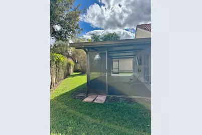 6100 W Falcons Lea Drive, Davie, FL 33331 - Photo 8