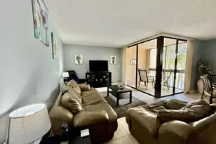 955 Dotterel Rd, Delray Beach, FL 33444 - Photo 4