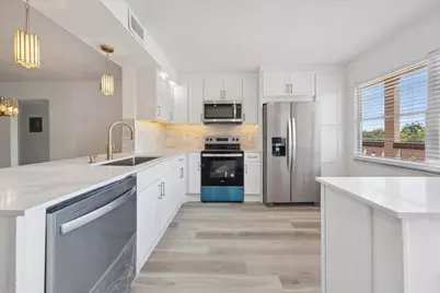 3201 Portofino Point #D3, Coconut Creek, FL 33066 - Photo 6