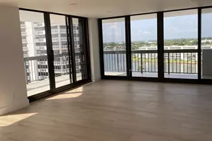 108 Lakeshore Dr, North Palm Beach, FL 33408 - Photo 4