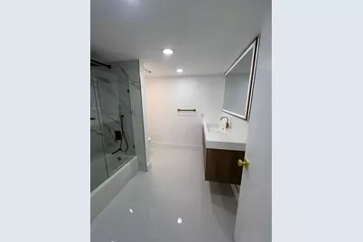 108 Lakeshore Drive, North Palm Beach, FL 33408 - Photo 10