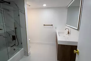 108 Lakeshore Dr, North Palm Beach, FL 33408 - Photo 10