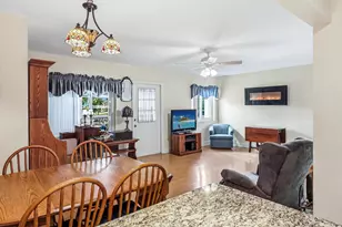 302 Pine Ridge Cir, Greenacres, FL 33463 - Photo 16