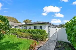 217 NE 11th St, Delray Beach, FL 33444 - Photo 6