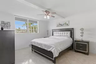 5700 NW 2nd Ave, Boca Raton, FL 33487 - Photo 20