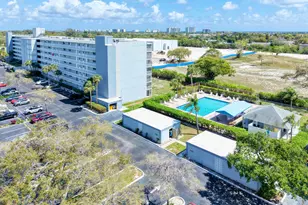 5700 NW 2nd Ave, Boca Raton, FL 33487 - Photo 34