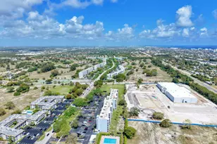 5700 NW 2nd Ave, Boca Raton, FL 33487 - Photo 36