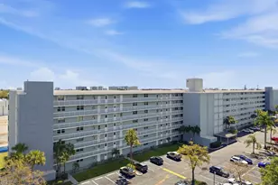 5700 NW 2nd Ave, Boca Raton, FL 33487 - Photo 2