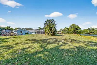 5609 SE Lamay Drive, Stuart, FL 34997 - Photo 16