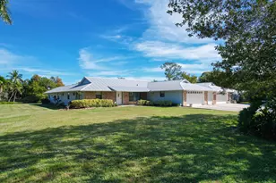 5609 SE Lamay Dr, Stuart, FL 34997 - Photo 2