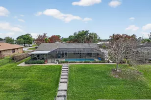 357 SE Verada Ave, Port Saint Lucie, FL 34983 - Photo 4