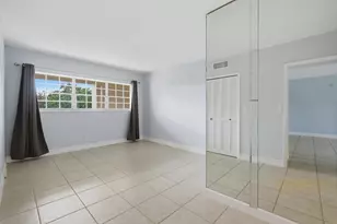 2801 N Palm Aire Dr, Pompano Beach, FL 33069 - Photo 8