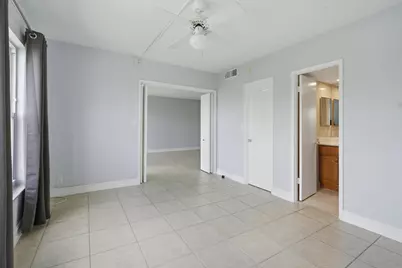2801 N Palm Aire Drive #402, Pompano Beach, FL 33069 - Photo 18