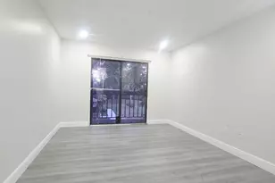 4183 Palm Bay Cir, West Palm Beach, FL 33406 - Photo 12