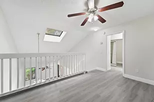 4183 Palm Bay Cir, West Palm Beach, FL 33406 - Photo 12