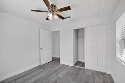 1373 W 30th Street, Riviera Beach, FL 33404 - Photo 24