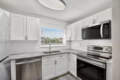 1373 W 30th Street, Riviera Beach, FL 33404 - Photo 12