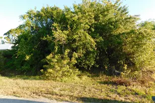 8401 Kenwood Rd, Fort Pierce, FL 34951 - Photo 1