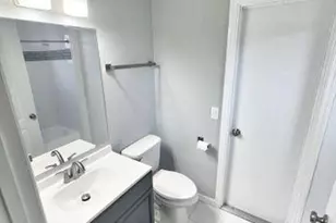 1365 SE Bayharbor St, Port Saint Lucie, FL 34983 - Photo 8