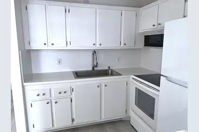 98 E Tilford Place, Deerfield Beach, FL 33442 - Photo 6