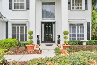 152 Oakwood Lane, Palm Beach Gardens, FL 33410 - Photo 2