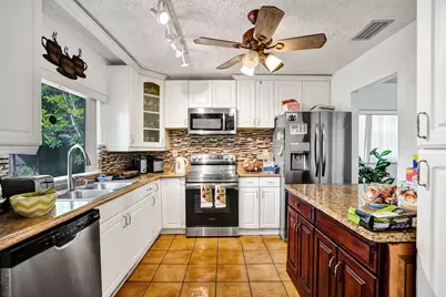 7901 NW 44th Court, Lauderhill, FL 33351 - Photo 14