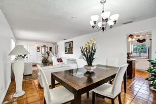 7901 NW 44th Ct, Lauderhill, FL 33351 - Photo 10