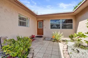 7901 NW 44th Ct, Lauderhill, FL 33351 - Photo 8