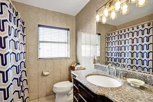 7901 NW 44th Ct, Lauderhill, FL 33351 - Photo 20