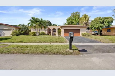 7901 NW 44th Court, Lauderhill, FL 33351 - Photo 32