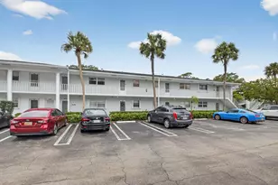 2340 SW 22nd Ave, Delray Beach, FL 33445 - Photo 2