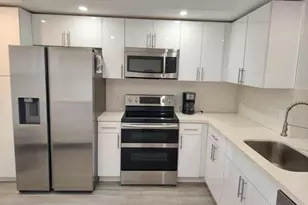 2903 Victoria Cir, Coconut Creek, FL 33066 - Photo 6