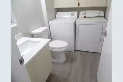 843 Blue Ridge Circle, West Palm Beach, FL 33409 - Photo 10