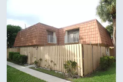 843 Blue Ridge Circle, West Palm Beach, FL 33409 - Photo 1