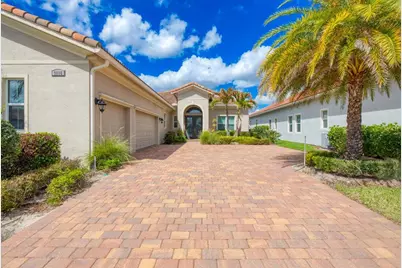 9116 SW Pepoli Way, Port Saint Lucie, FL 34987 - Photo 2