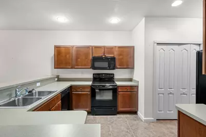 2545 Creekside Drive, Fort Pierce, FL 34981 - Photo 2