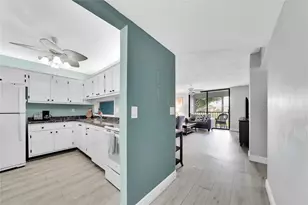 5250 Las Verdes Cir, Delray Beach, FL 33484 - Photo 4