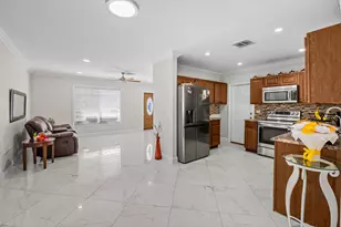 403 NE Oleander Ave, Port Saint Lucie, FL 34952 - Photo 8