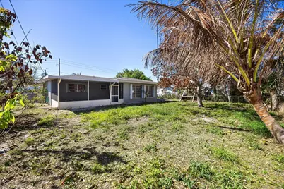 403 NE Oleander Avenue, Port Saint Lucie, FL 34952 - Photo 22
