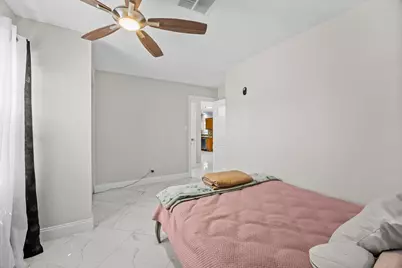 403 NE Oleander Avenue, Port Saint Lucie, FL 34952 - Photo 16