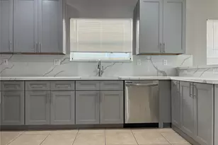 349 NE 36th Terrace, Homestead, FL 33033 - Photo 10