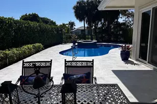 2941 Twin Oaks Way, Wellington, FL 33414 - Photo 2